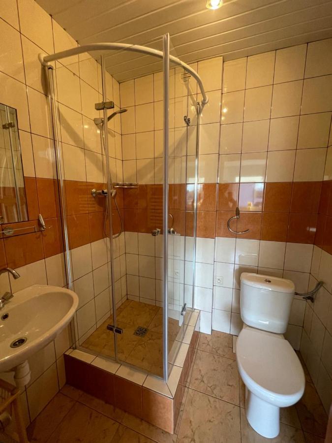 Pokoje I Domek Letniskowy Pod Kasztanem Jastarnia Exterior photo